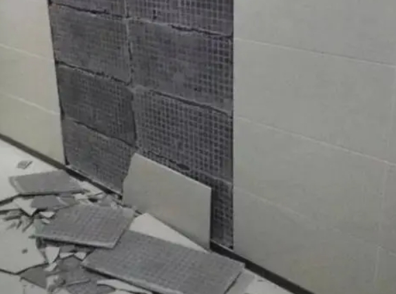 漳州市瓷砖空鼓维修公司分享下漳州市墙砖松动维修的知识